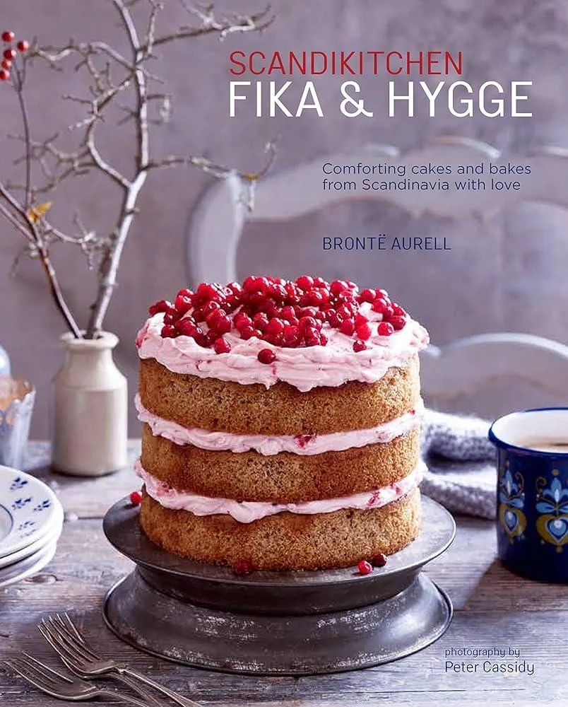 ScandiKitchen: Fika and Hygge : Comforting Cakes and Bakes from Scandinavia with Love