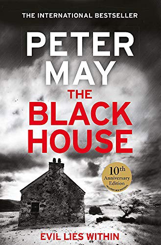 The Blackhouse : The gripping start to the bestselling crime series (Lewis Trilogy Book 1)