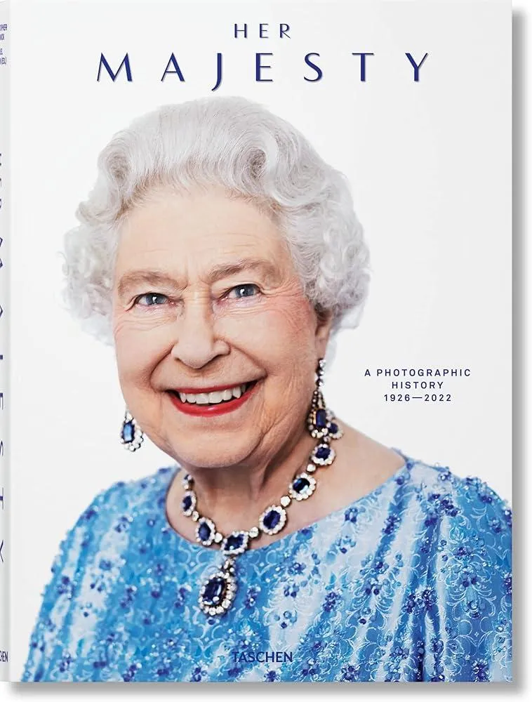 Her Majesty. A Photographic History 1926–2022