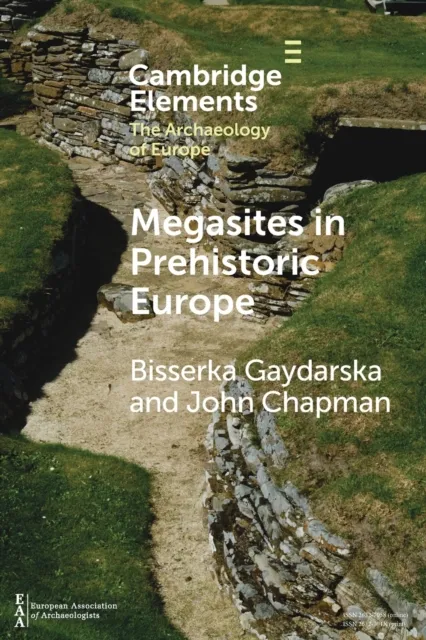 Megasites in Prehistoric Europe