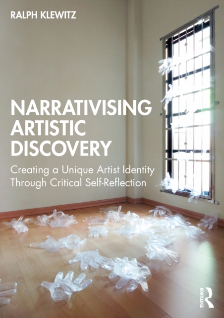 Narrativizing Artistic Discovery
