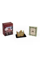 Light-Up Downton Abbey